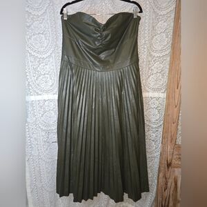 Scoop, Green, Strapless, Pleated Midi Dress, Leather Look Womens XL
